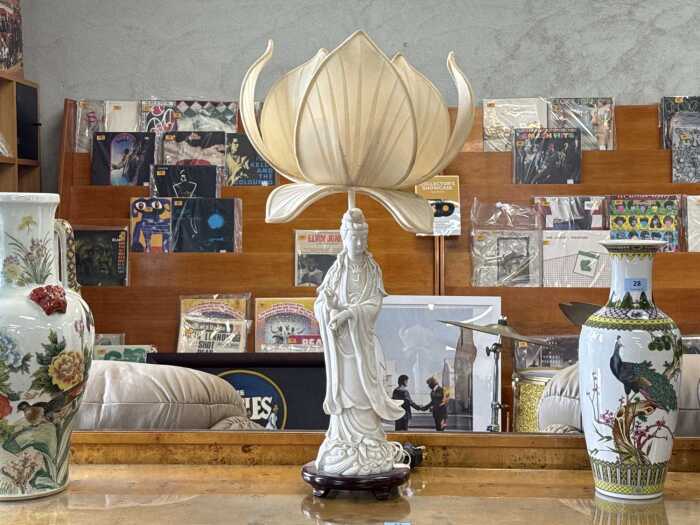 Blanc de Chine porcelain figural lamp