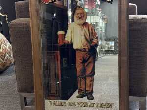 Carlton "I allus has wan at eleven" advertising bar mirror - 3