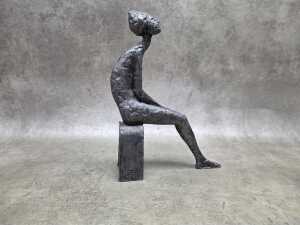 Cast metal 'Thinker Sculpture'
