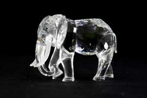 Swarovski 1993 Annual Edition 'Inspiration Africa' Elephant crystal figure - 2