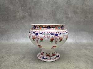 Royal Excella Derby ceramic footed bowl with Imari style design