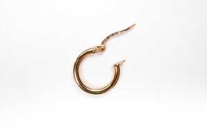 A pair of hoop earrings in 9 carat yellow gold - 2