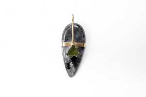 A Labradorite and chrysoprase pendant in 9 carat yellow gold