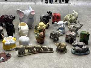 Collection of Elephant figures and statues - 3