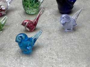 Fourteen glass bird paperweights - 5