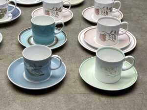 Wedgwood Susie Cooper porcelain duos and trios - 5