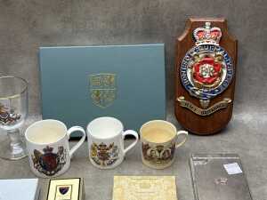 Royal Family and London commemorative items - 2