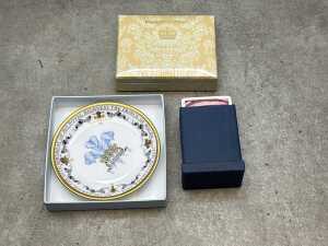 Royal Family and London commemorative items - 6