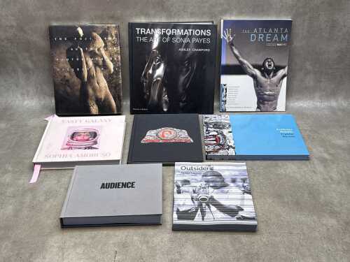 Contemporary art books
