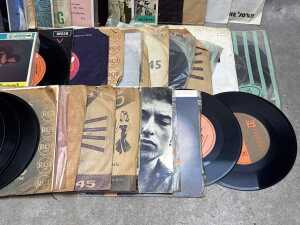 Mostly 1960s 45rpm 7" vinyl singles and EPs, including Jimi Hendrix Experience - 5