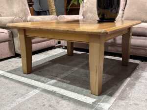 Contemporary Australian timber coffee table - 3