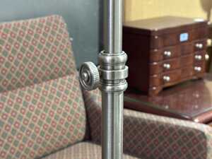 Contemporary adjustable floor lamp - 4
