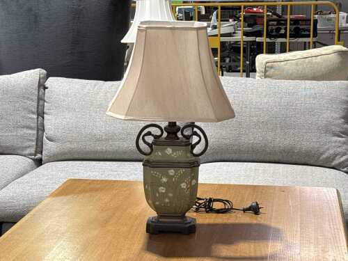 Lisa 1 Light table lamp