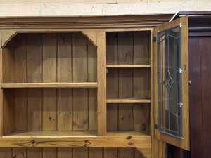 Pine dresser and hutch - 2