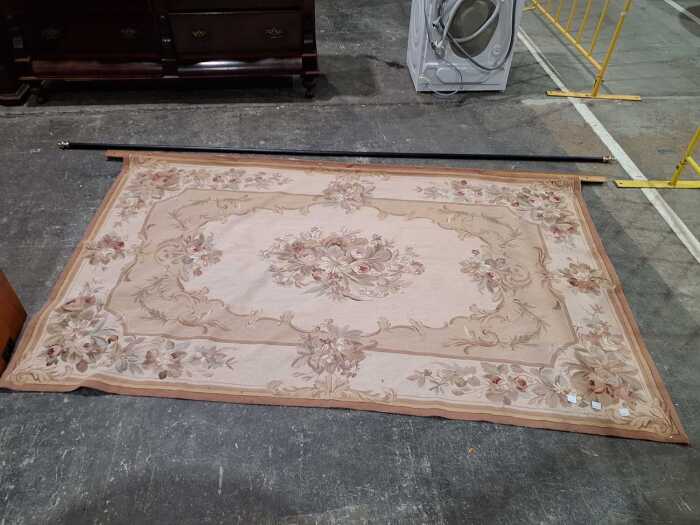 Wall hanging rug