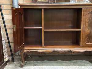 Flame mahogany low bookcase - 2