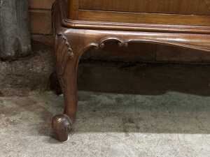 Flame mahogany low bookcase - 3