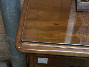 Flame mahogany low bookcase - 4
