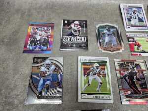 Group of NFL football collector cards, including autographs - 4