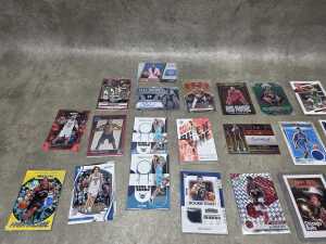 Group of Basketball cards including Autographs - 5