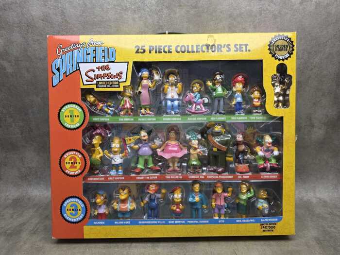 The Simpsons 25-piece Collector's Set from 'The Promotions Factory'