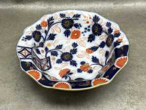Two 19th century Fischer & Mieg Imari pattern porcelain bowls - 2
