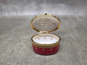 Three The Royal Collection English trinket boxes, two limited editions - 7