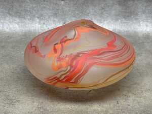 Two decorative art glass sculptures - 4
