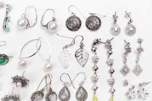 A large collection of earrings in sterling silver - 3
