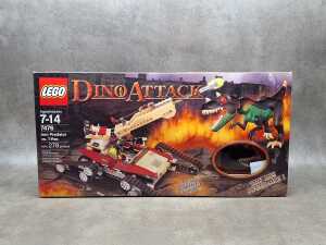 LEGO Dino Attack Iron Predator Vs T-Rex