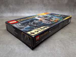 LEGO Lord of the Rings Attack on Weathertop C2012 - 3