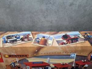 LEGO Western Cowboys Fort Legoredo set C2002 - 4