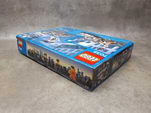 LEGO World City police HQ C2003 - 3