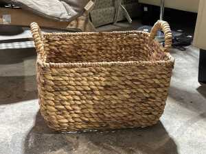 Four woven wicker baskets - 3
