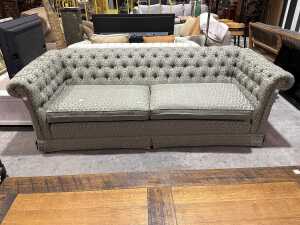 Three-piece lounge suite - 2