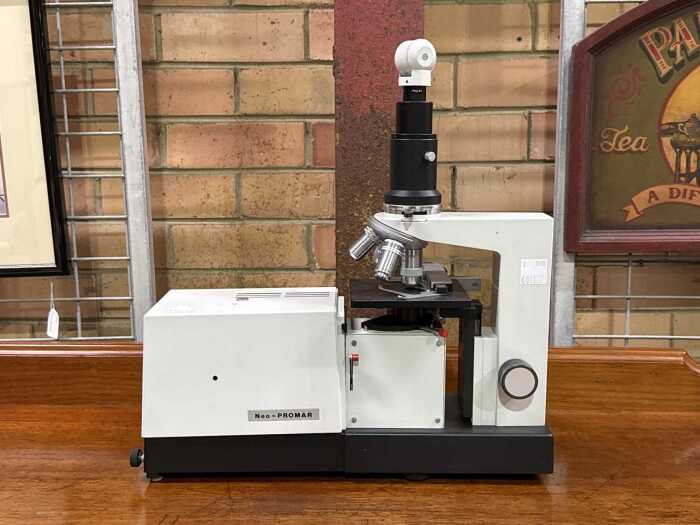Leitz Neo Promar Projection Microscope - Made in Germany