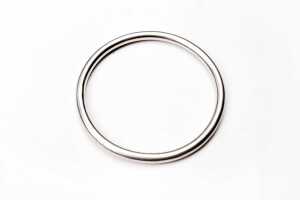 A bangle in sterling silver