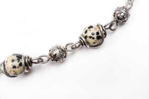 A dalmatian jasper necklace in sterling silver. - 3