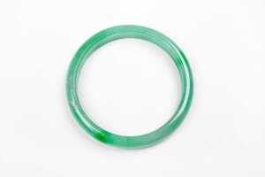 A jade bangle - 2