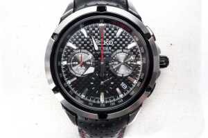 A Seiko Coutura chronograph quartz watch - 2