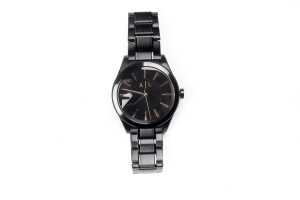 An Armani Exchange watch and bracelet - 3