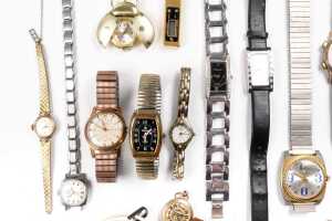 A large collection of watches - 3