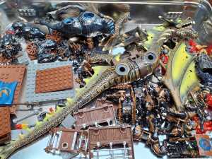Two Mega Bloks Dragons Iron raiders playsets - 3