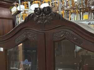 Chippendale style two door display cabinet - 6