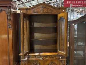 Rococo Revival cabinet - 2