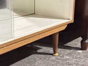 1950's display cabinet - 3