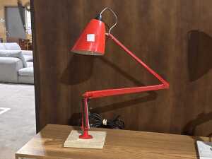 Studio Planet K apple red desk lamp