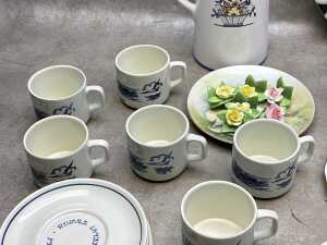 Assorted porcelain, including Delft duos, - 5
