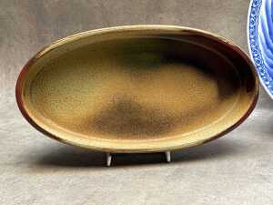 Three Asian ceramic pieces - 4