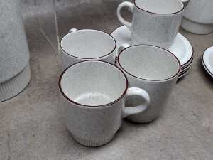 Poole pottery coffee setting for five - 5